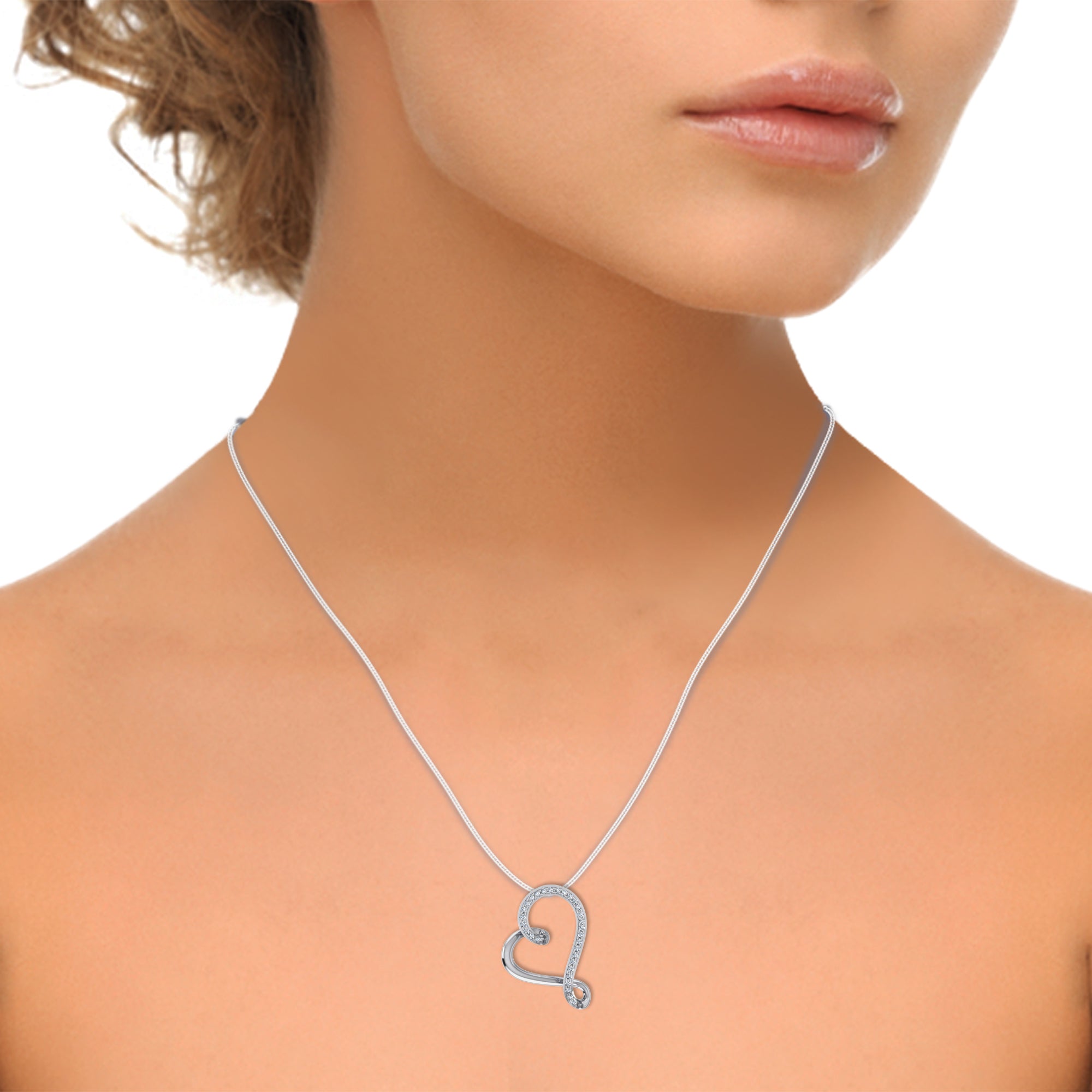 10KT White Gold Round Diamond Twisted Heart Shape Pendant 1/20 Ctw